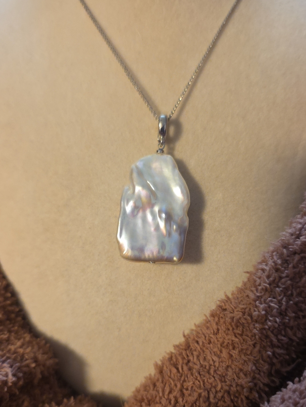 Cultured Baroque Pearl Pendant Necklace in White - Elegant Women’s Jewelry